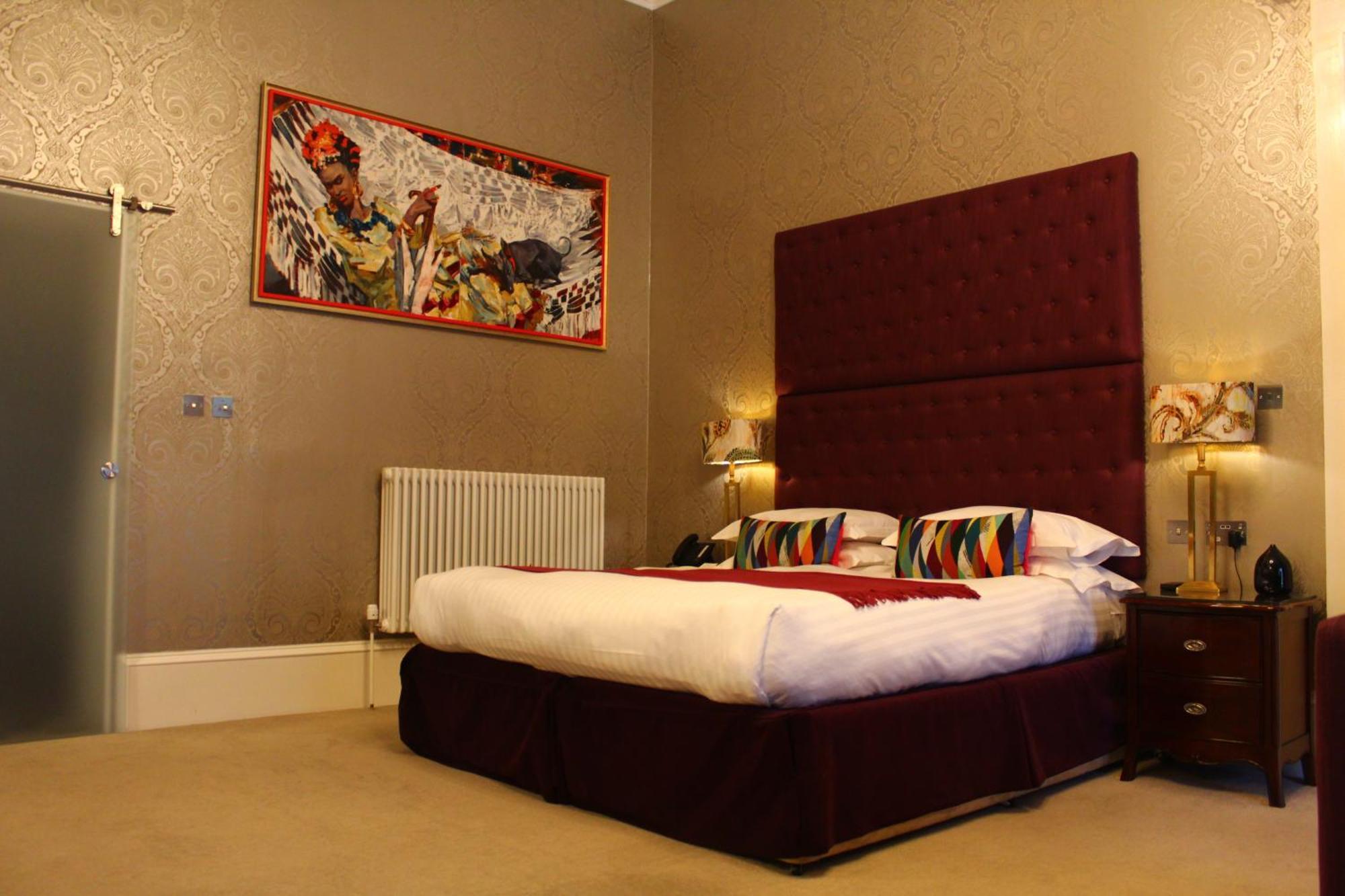 24 Royal Terrace Hotel Единбург Стая снимка
